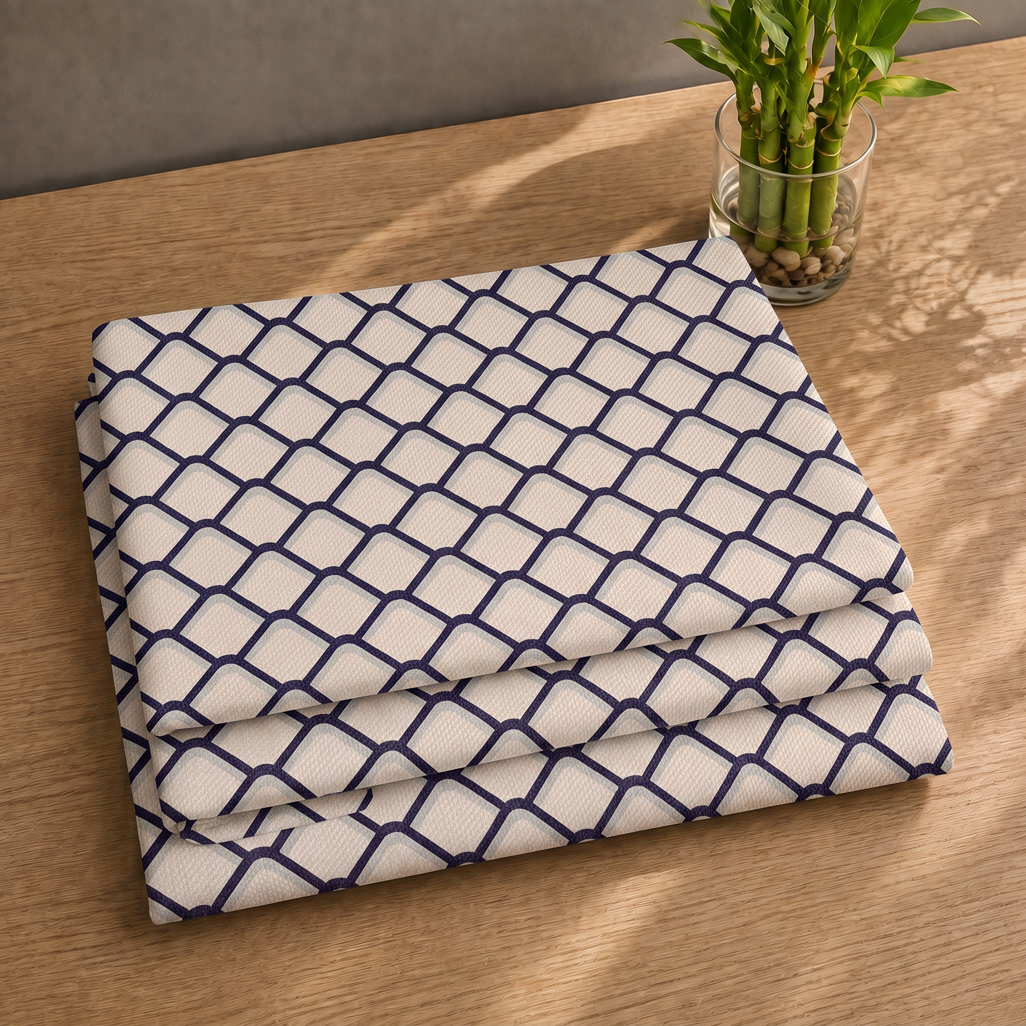 Mantel Mist Garden: Blue Honeycomb - Mantel Blue Honeycomb