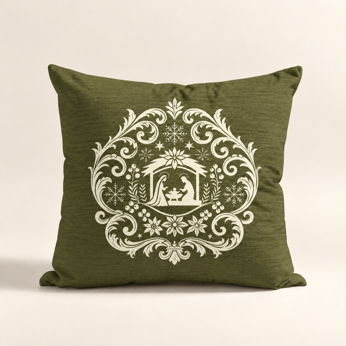 Cojin Navideno Olive Starlit Manor con estampado del Portal De Belén