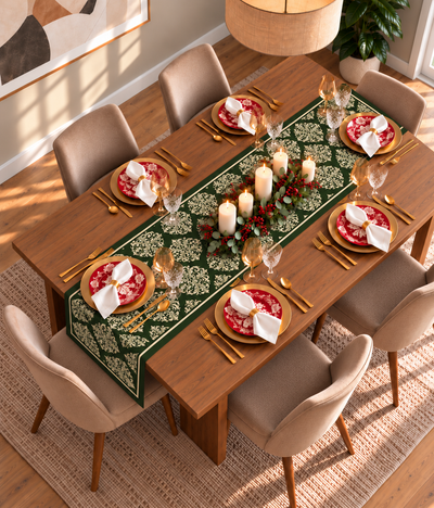 Mesa de Navidad elegante con camino de mesa verde Green Christmas Library